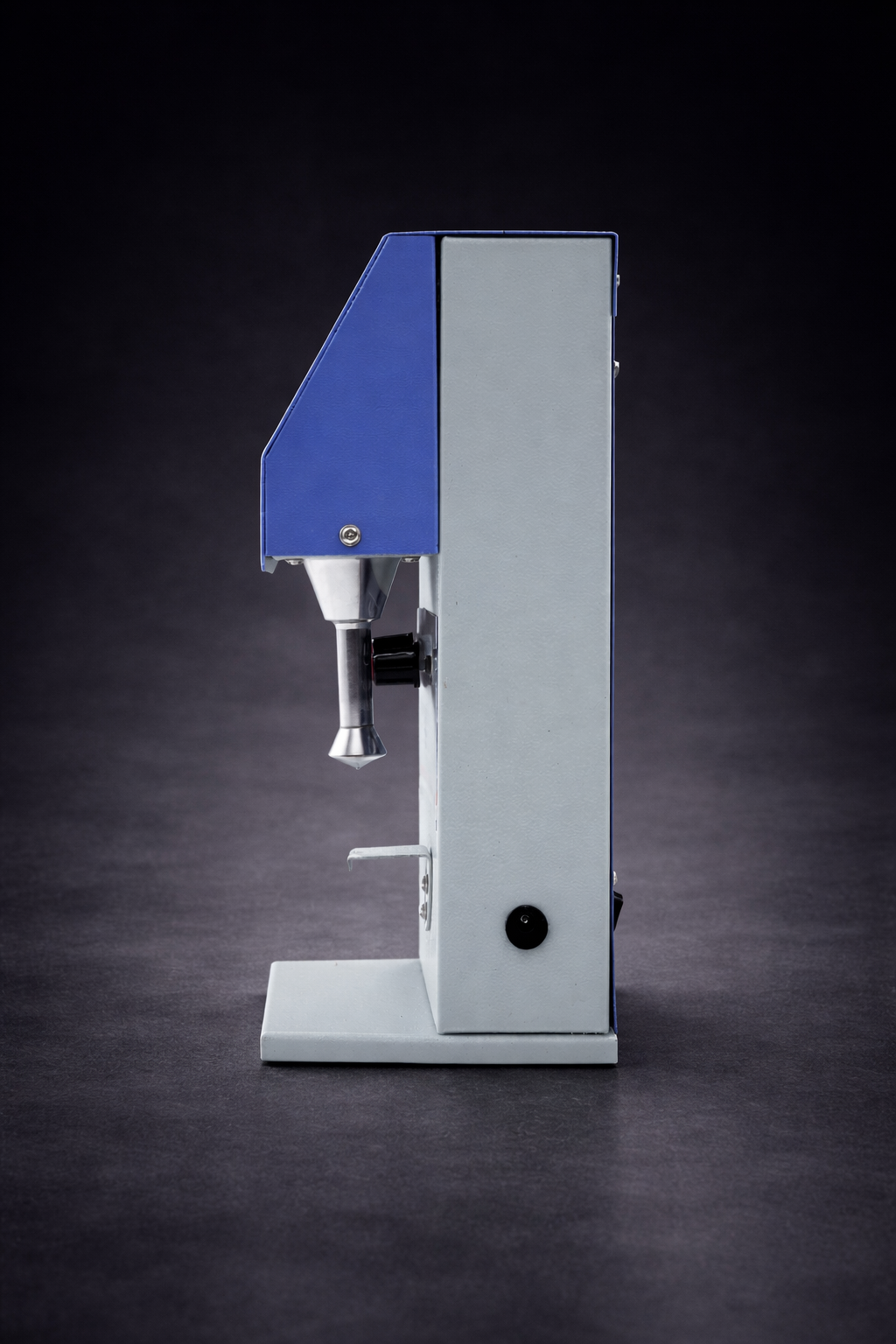 Meridairy Milk Stirrer Side View Side view of blue milk stirrer showing compact design and probe structure